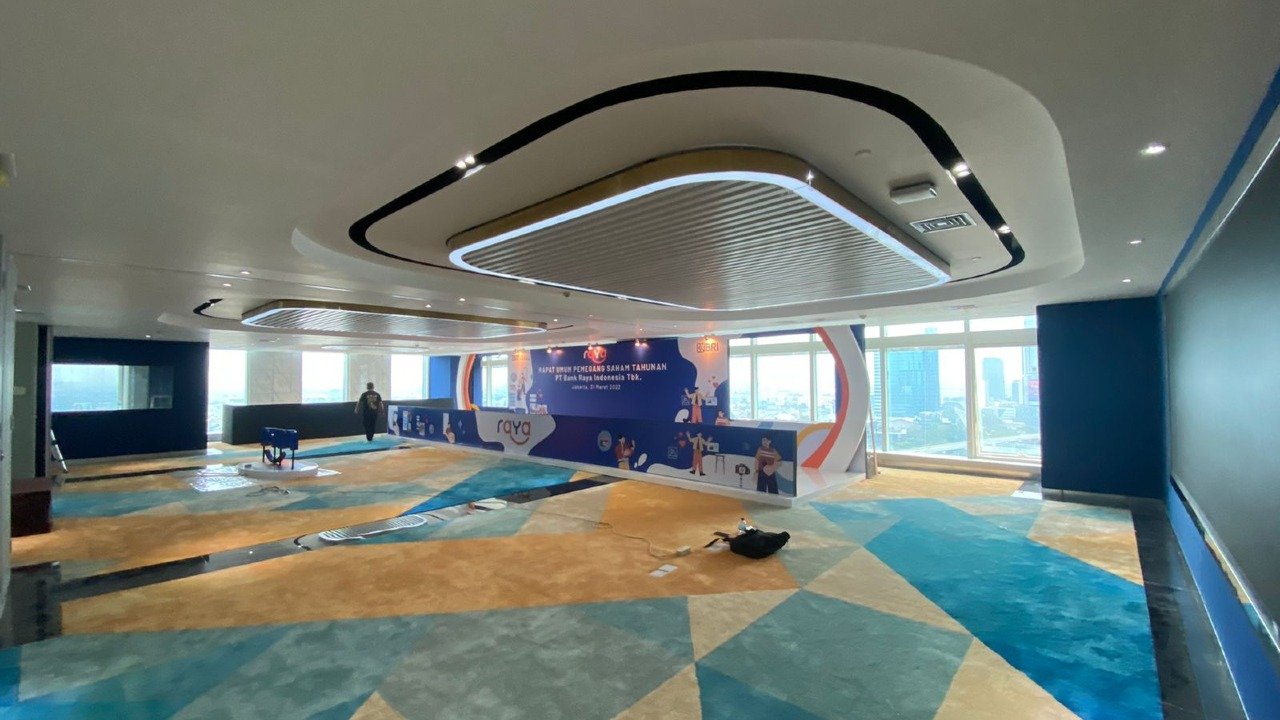 Hall fungsional tampak samping